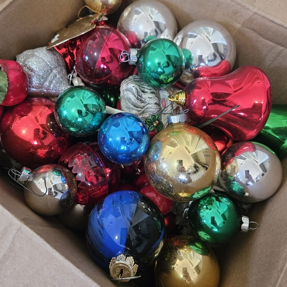 Other - Festive Multicolor Holiday Ornaments Set